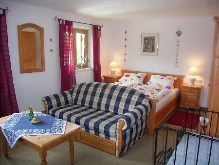Guest house Zum Alten Forsthaus Reit im Winkl